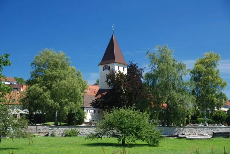 Kirche Herbrechtingen. Fingerabdruck der Detektei Kubon.
