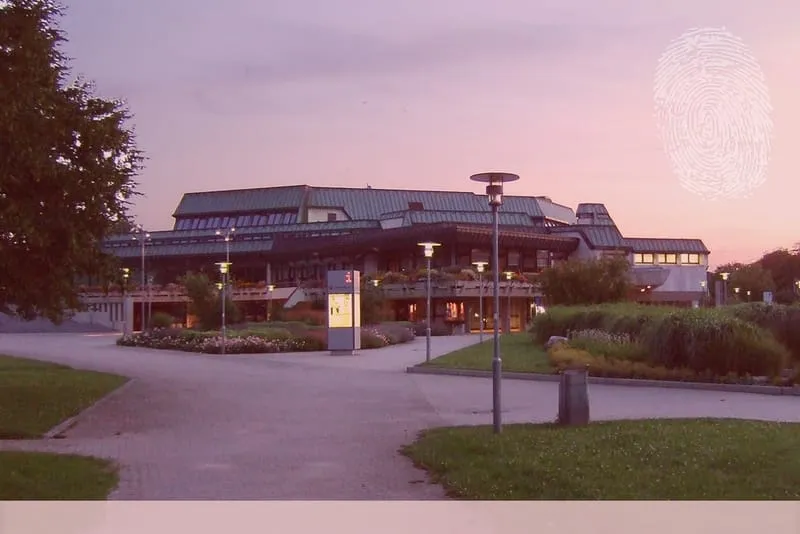 Fellbach Schwabenlandhalle. Fingerabdruck der Detektei Kubon.