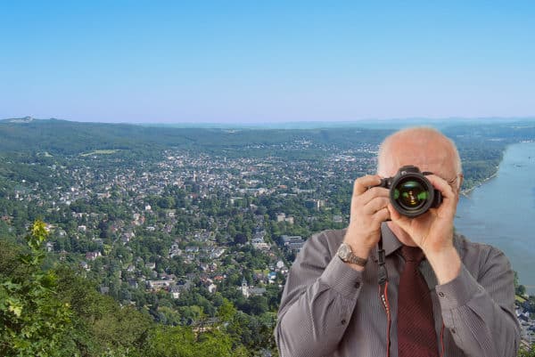 Bad Honnef, Blick vom Drachenfels, Detektiv der Detektei fotografiert