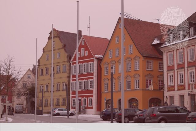 Marktplatz, Ellwangen. Fingerabdruck der Detektei Kubon.