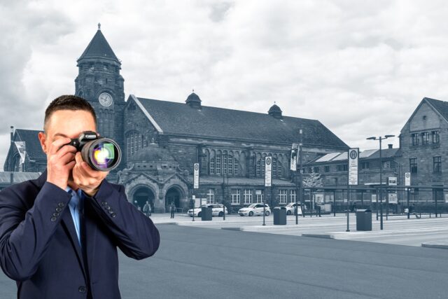 Bahnhof in Gießen. Detektiv der Detektei fotografiert.