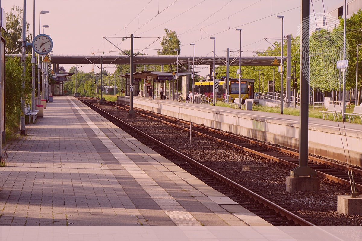 Bahnhof Leinfelden-Echterdingen. Fingerabdruck der Detektei Kubon.