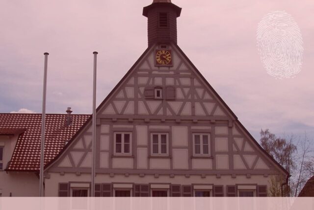 Rathaus Uhingen. Fingerabdruck der Detektei Kubon.