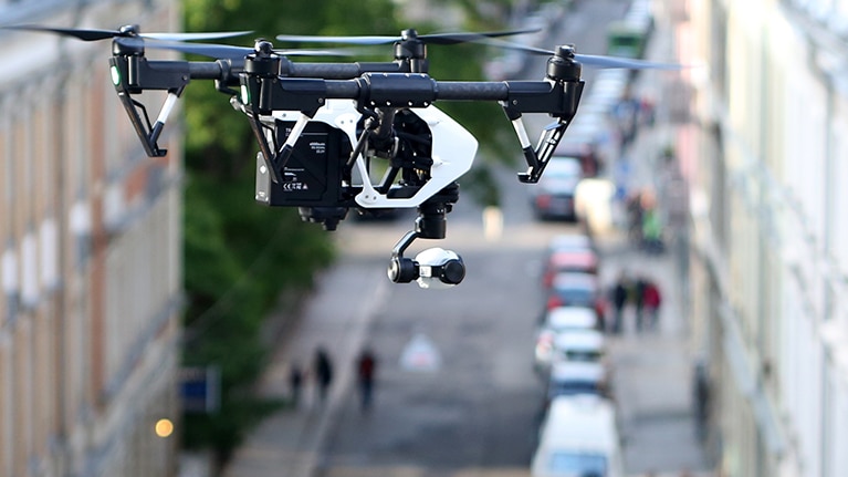Drohne über Wohngebiet